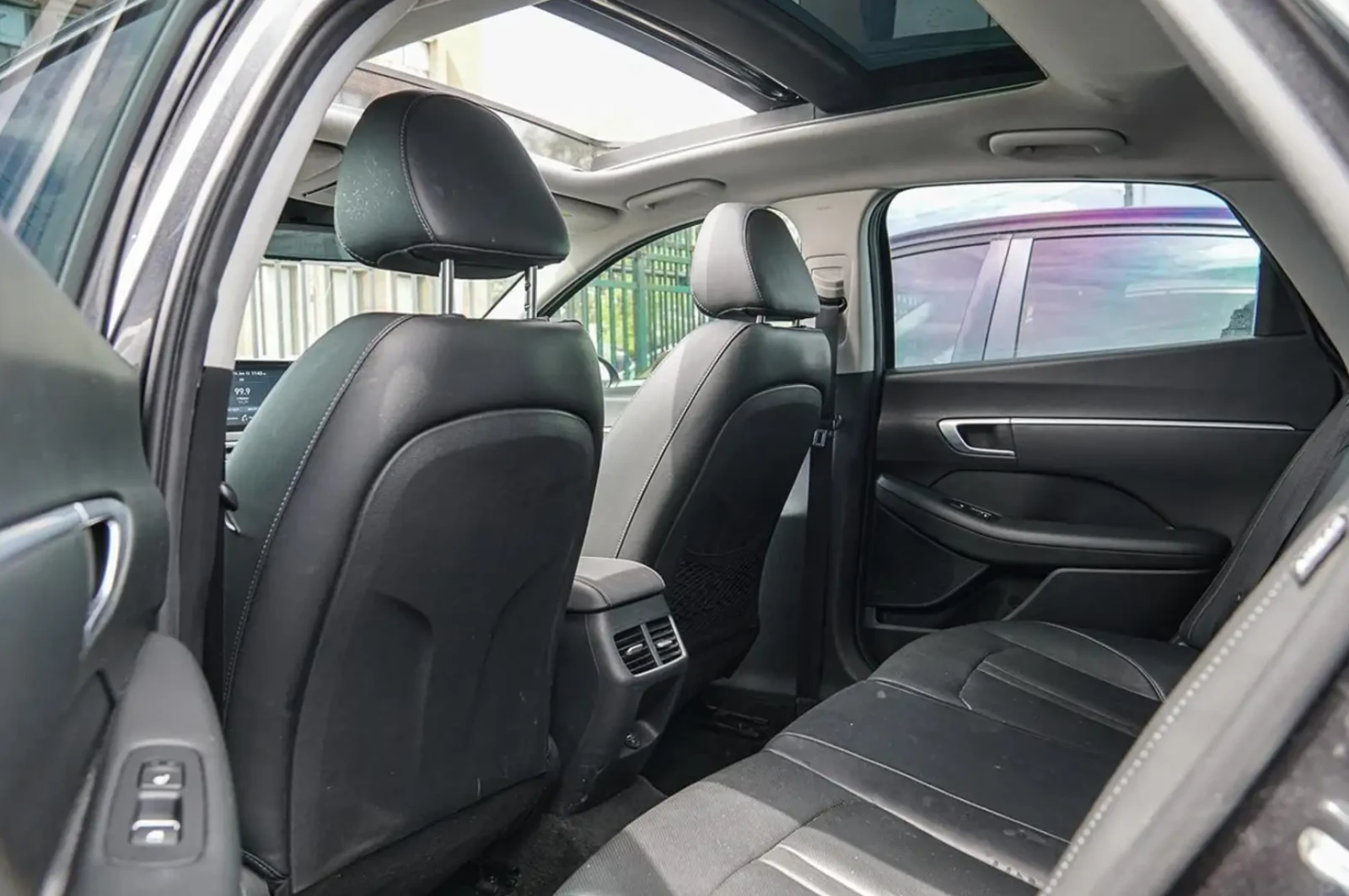Hyundai Sonata Luxury, снимка 17 - Автомобили и джипове - 55523058