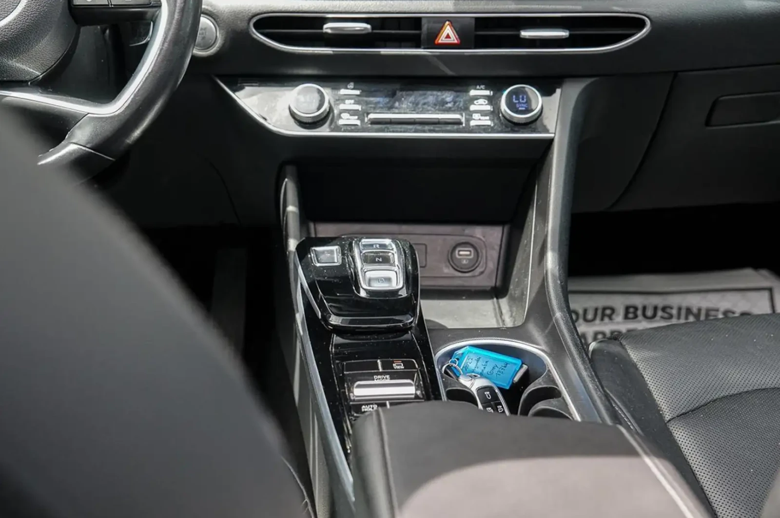 Hyundai Sonata Luxury, снимка 9 - Автомобили и джипове - 55523058