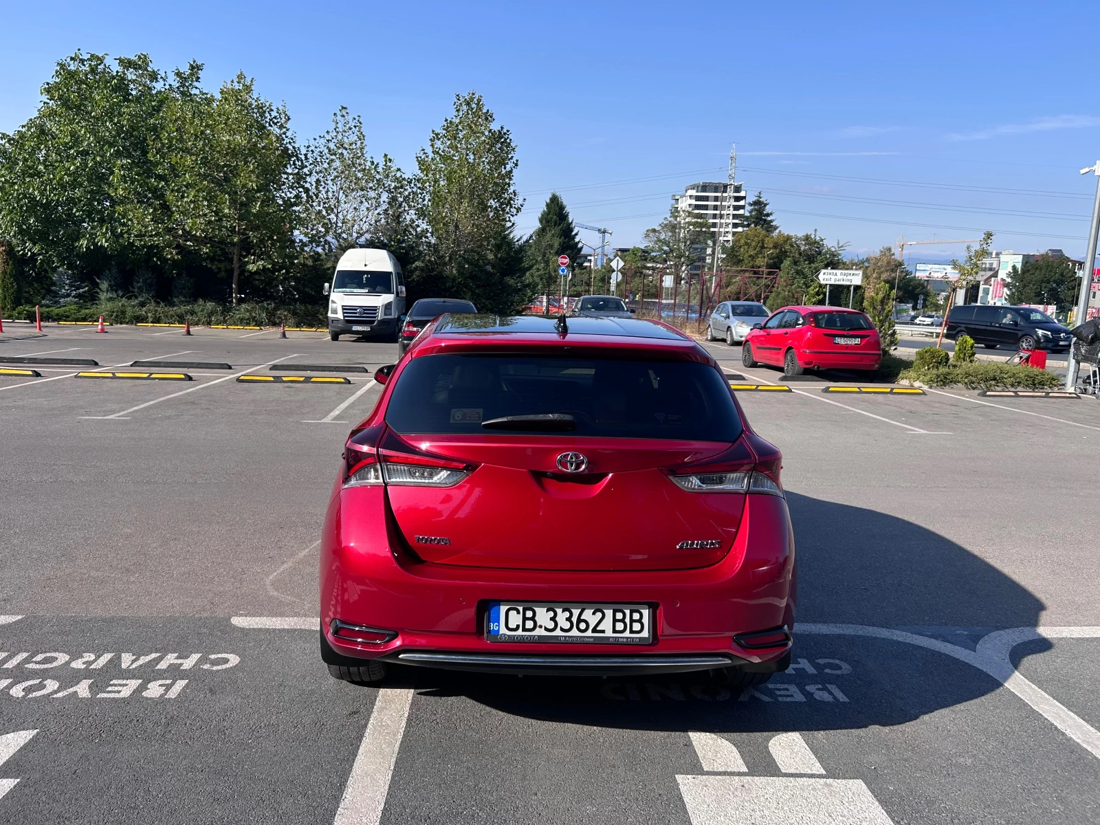 Toyota Auris 1.6 132k.c АВТОМАТИК! ВСИЧКИ ЕКСТРИ!, снимка 17 - Автомобили и джипове - 55873270