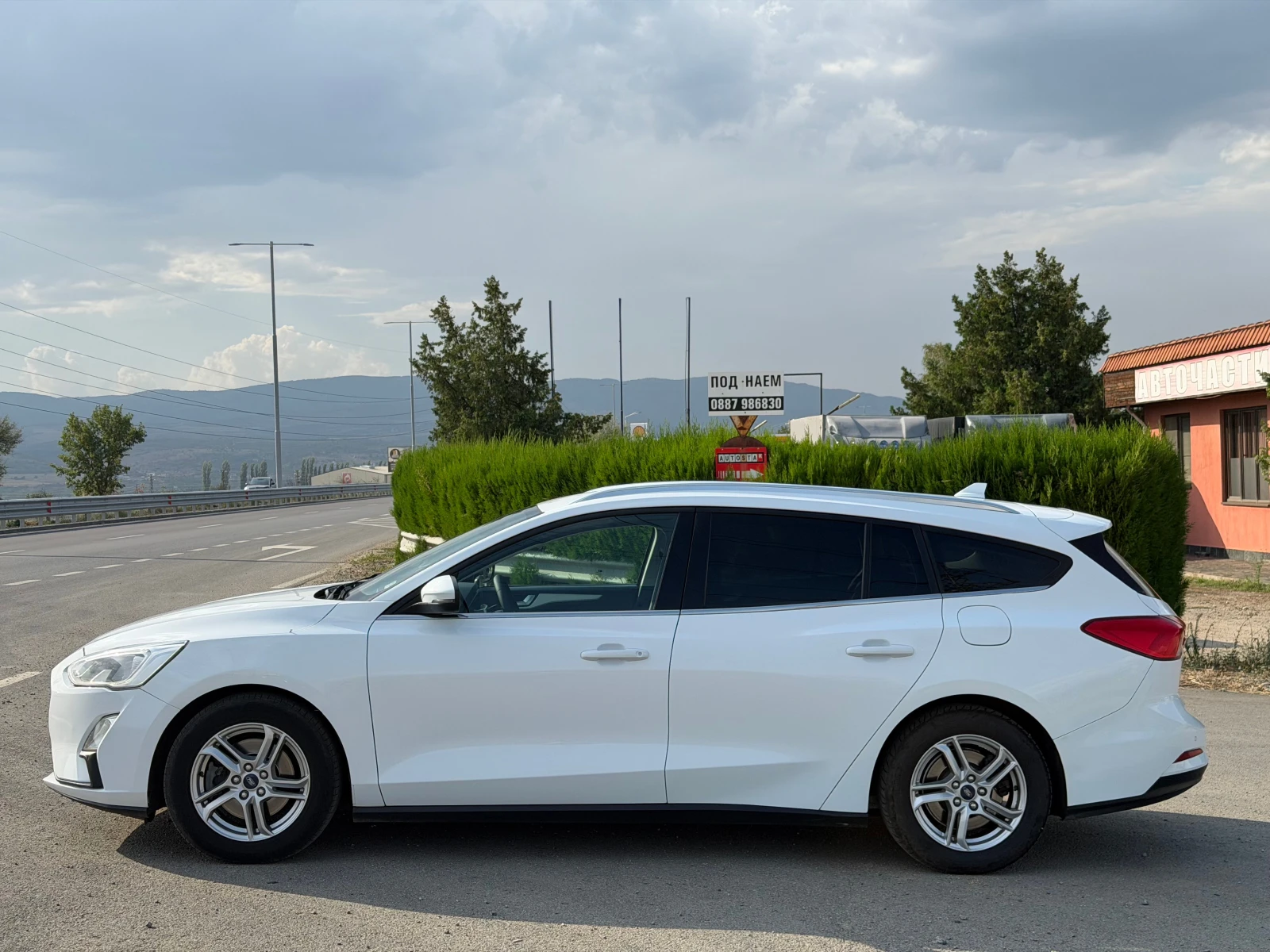 Ford Focus 1.5TDCi EcoBlue, снимка 8 - Автомобили и джипове - 55914626