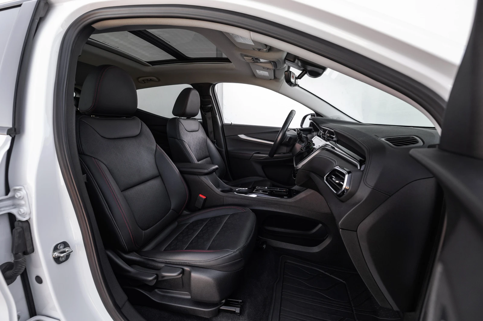 Chevrolet Bolt EUV Premier, снимка 9 - Автомобили и джипове - 56025122