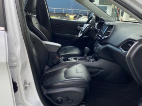 Jeep Cherokee 2.2D/4X4/Модел2020г, снимка 15