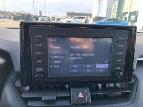 Toyota Rav4 LE* Premium Audio* Подгрев* Keyless* NAVI* , снимка 13