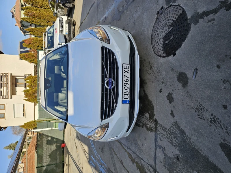 Volvo XC60, снимка 1 - Автомобили и джипове - 48369123