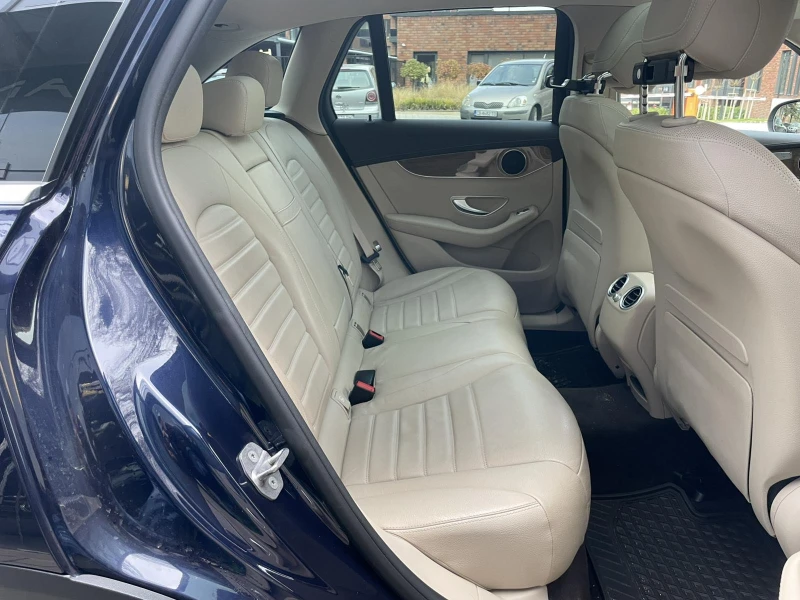 Mercedes-Benz GLC 350 d 4Matic AMG Line = MGT Select 2 = , снимка 15 - Автомобили и джипове - 52636960
