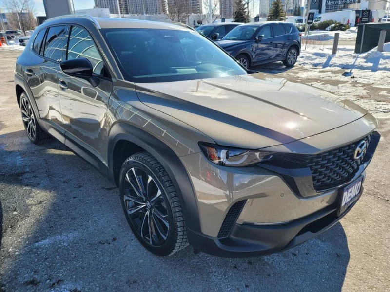 Mazda CX-50 GT AWD 360камери* Подгрев* Обдухване* HeadUp* Пано, снимка 2 - Автомобили и джипове - 53498438