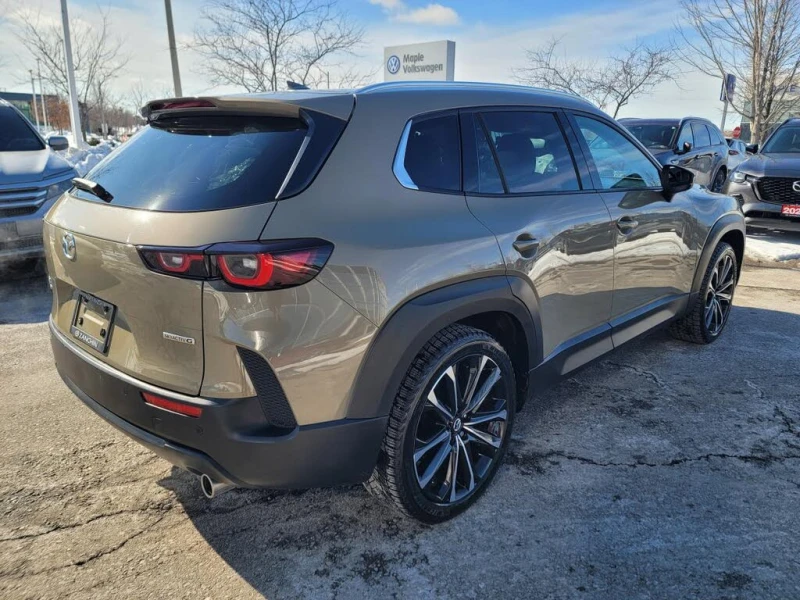 Mazda CX-50 GT AWD 360камери* Подгрев* Обдухване* HeadUp* Пано, снимка 4 - Автомобили и джипове - 53498438