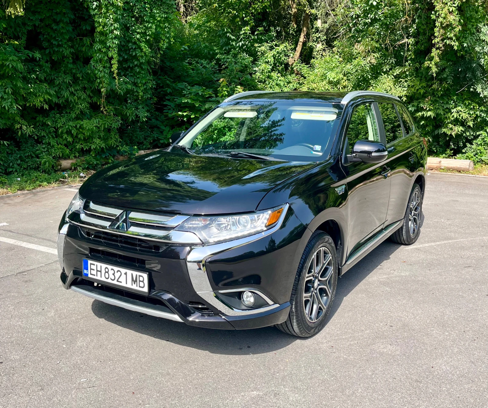 Mitsubishi Outlander GT S-AWC PHEV - изображение 3