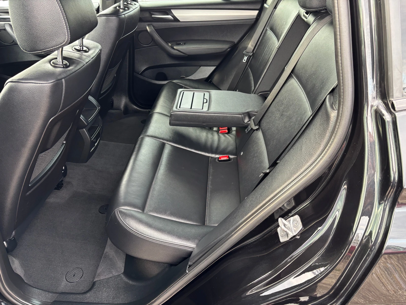 BMW X3 3.0 d M pack - изображение 10