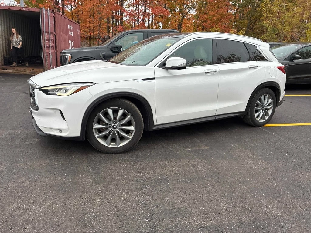 Infiniti QX50 * AWD * CARFAX *    | Mobile.bg   3