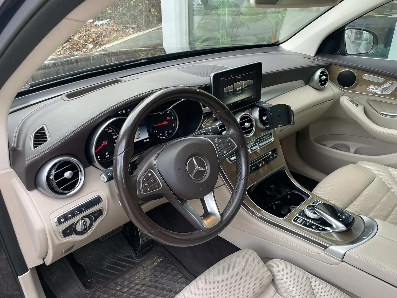 Mercedes-Benz GLC 350 d 4Matic AMG Line = MGT Select 2 =  | Mobile.bg   11