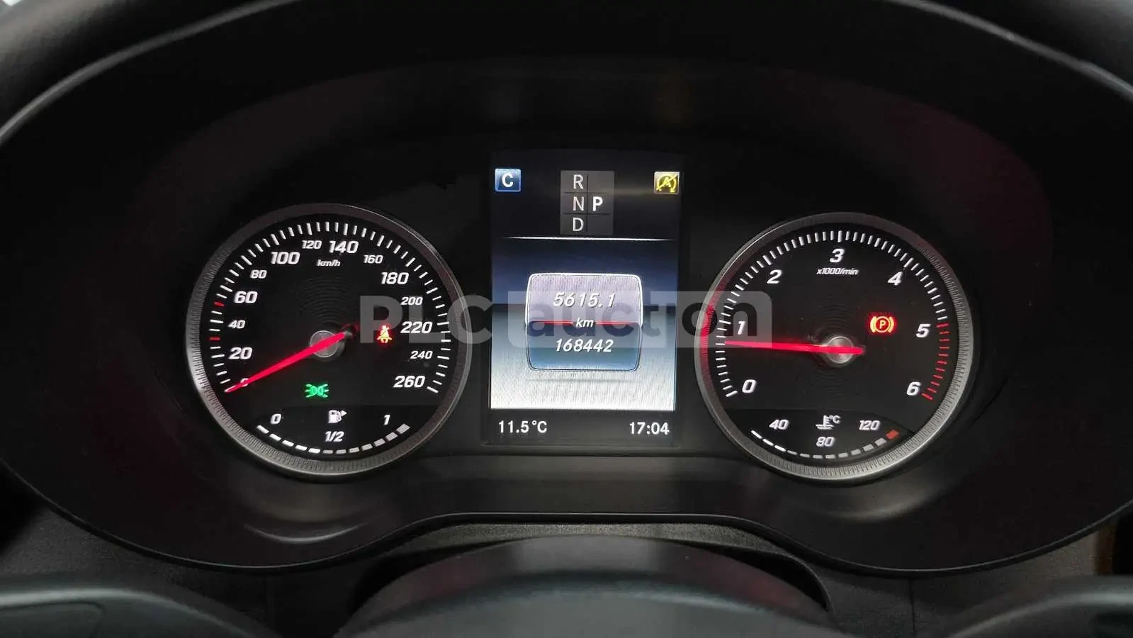 Mercedes-Benz GLC 220 AMG PK* KEYLESS GO* ПОДРЕВ* КАМЕРА* КРАЙНА ЦЕНА* С, снимка 6 - Автомобили и джипове - 53966033