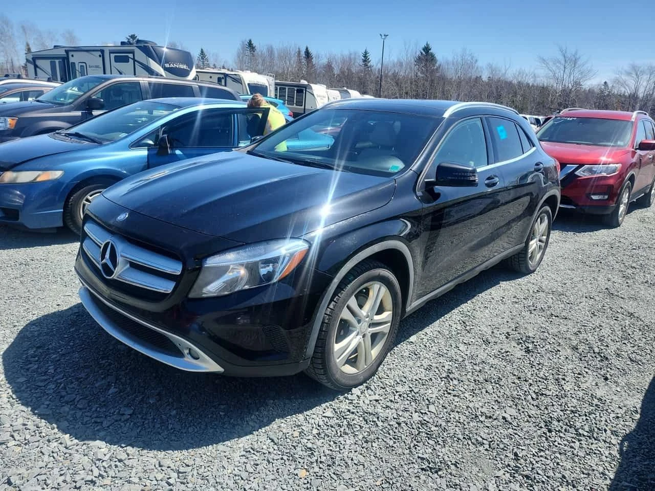 Mercedes-Benz GLA 250 ПАМЕТ НА СЕДАЛКИТЕ| ПОДГРЕВИ| ПАНОРАМА