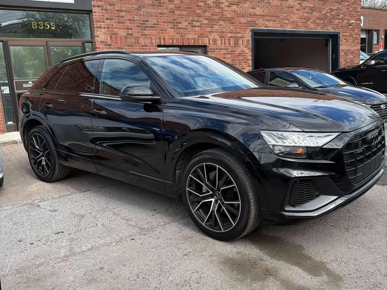 Audi Q8 | Progressiv | DISTRONIC | 360 | ОБДУХВАНЕ | , снимка 3 - Автомобили и джипове - 54695392