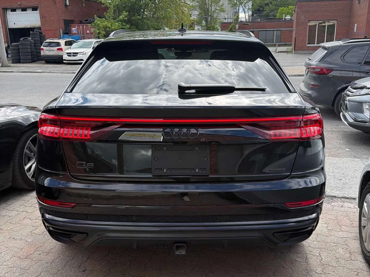 Audi Q8 | Progressiv | DISTRONIC | 360 | ОБДУХВАНЕ | , снимка 4 - Автомобили и джипове - 54695392