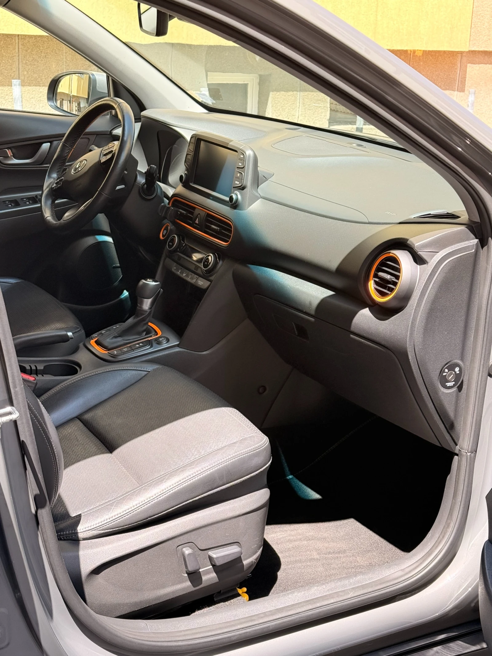 Hyundai Kona, снимка 12 - Автомобили и джипове - 54778128