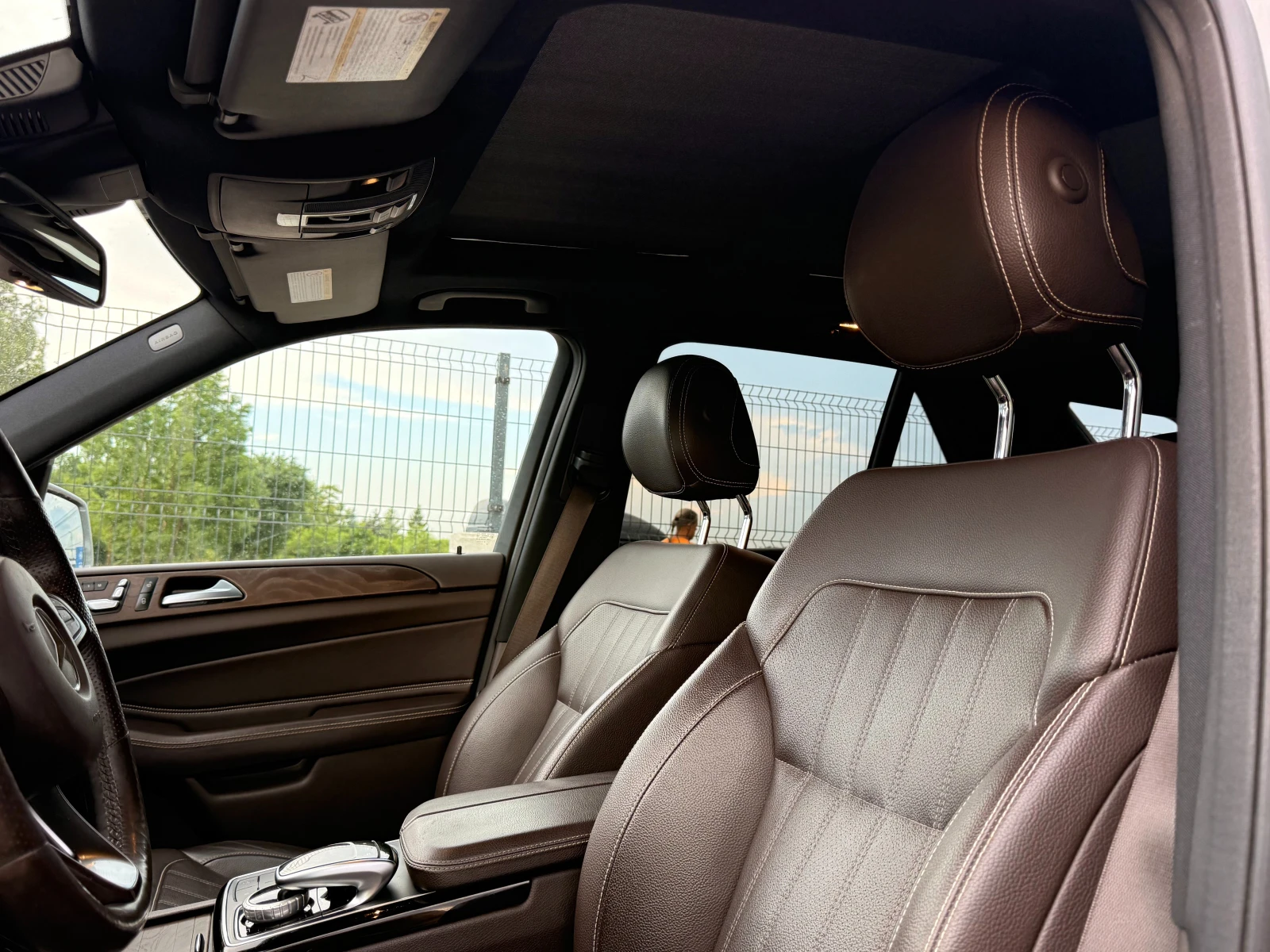 Mercedes-Benz GLE 350d AMG Pack, снимка 9 - Автомобили и джипове - 55138569