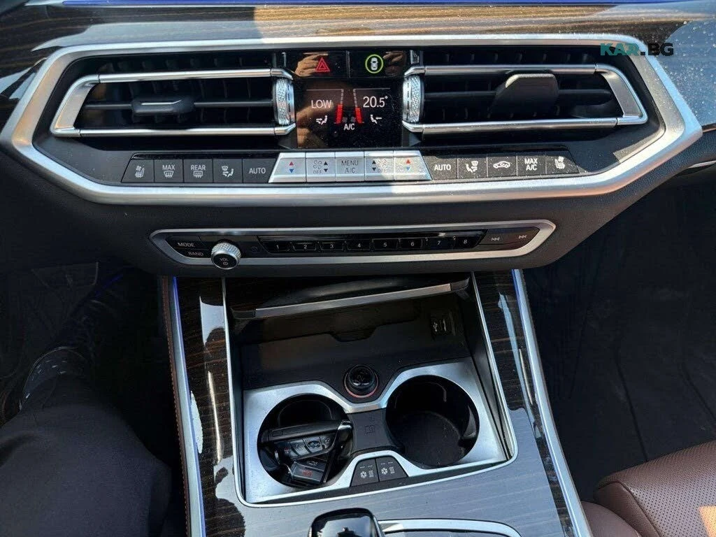 BMW X5 Обдухване * HUD * Laser * АвтоКредит * ЦЕНА ДО БГ), снимка 15 - Автомобили и джипове - 56073636