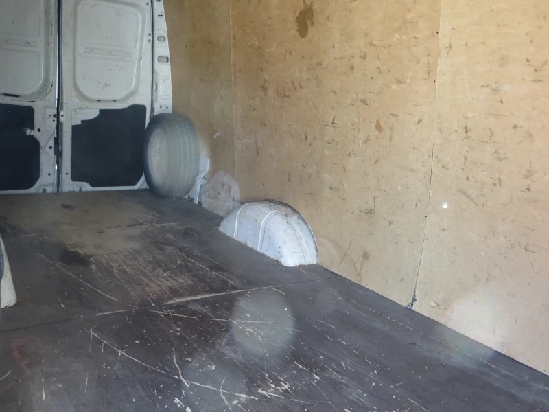 Iveco Daily 35S14N МЕТАН, снимка 14 - Бусове и автобуси - 50866193