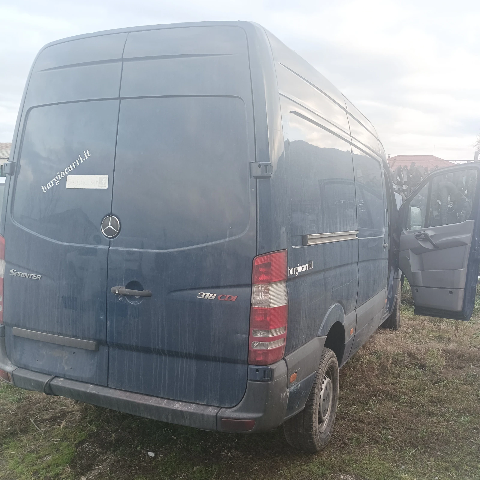 Mercedes-Benz Sprinter 318 3.0 cdi 642.922 - изображение 4