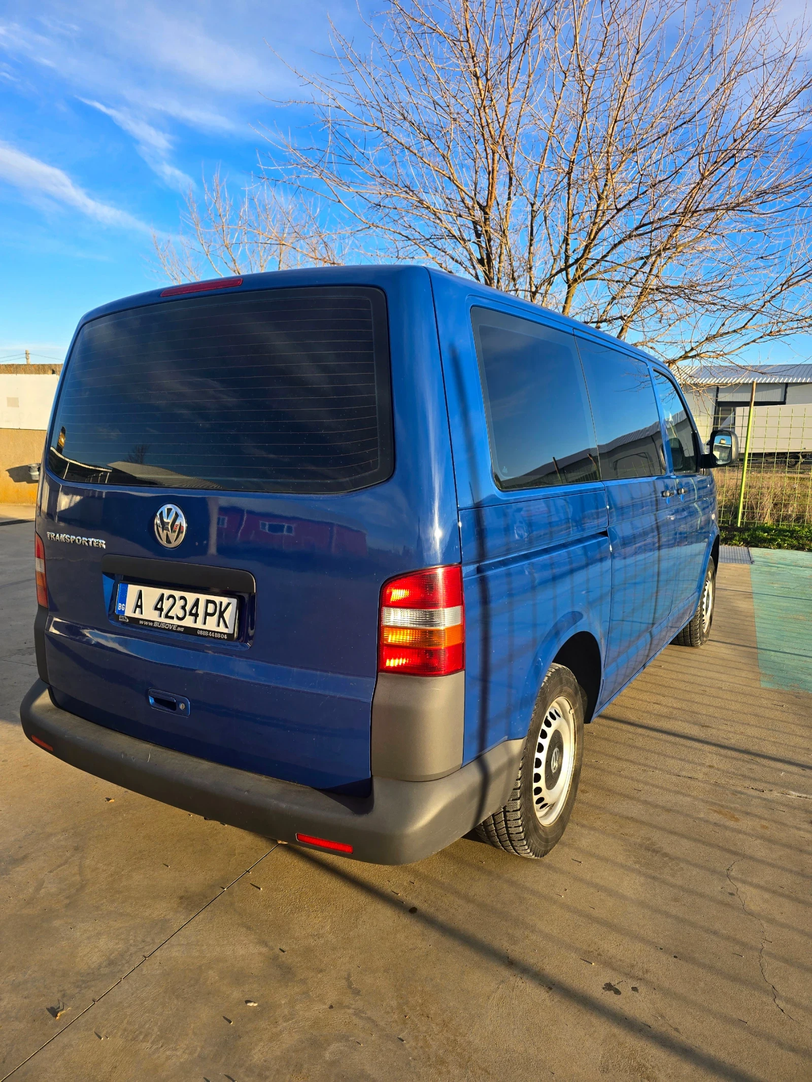 VW Transporter 1.9TDI - изображение 4
