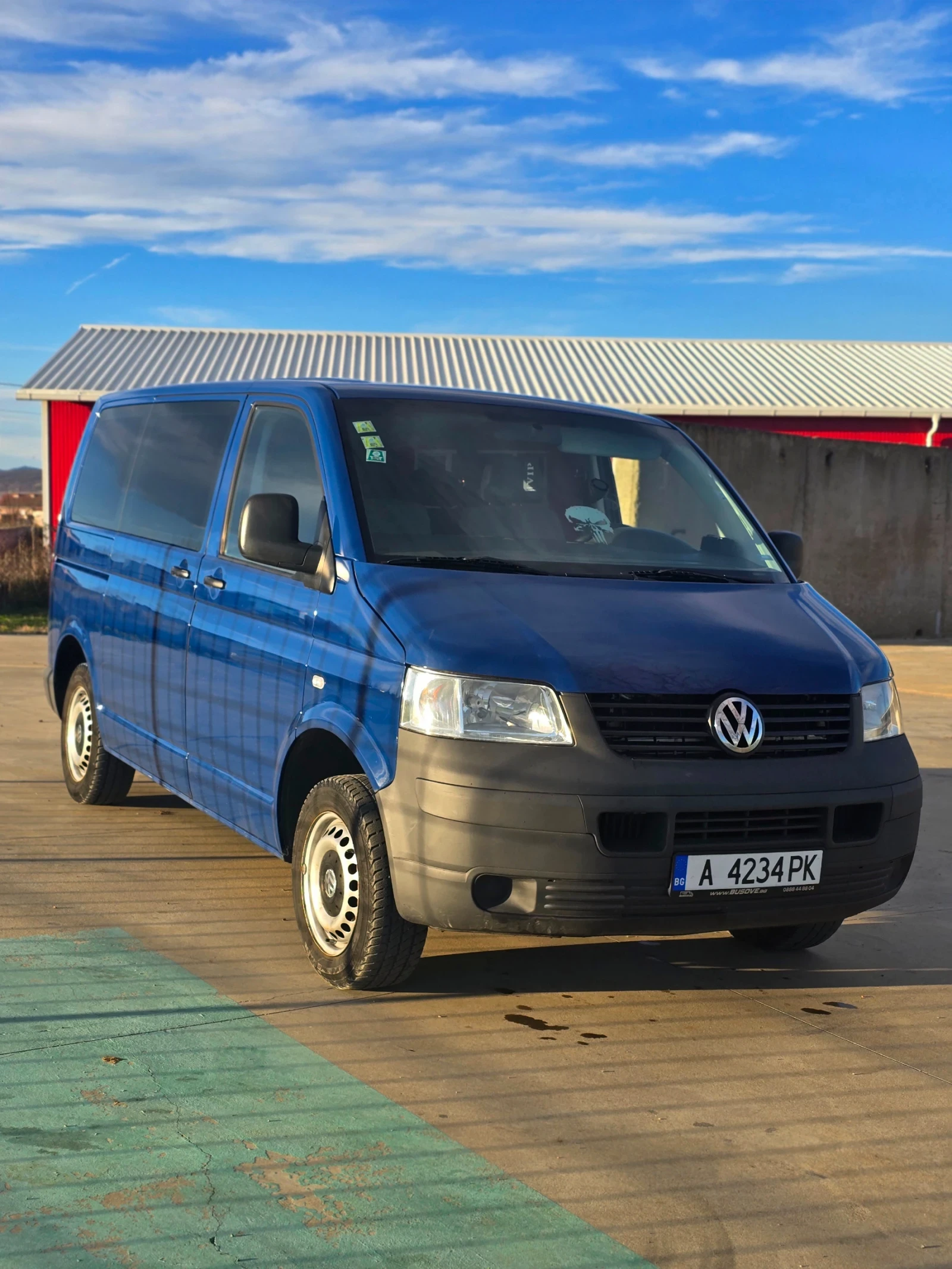 VW Transporter 1.9TDI - изображение 2