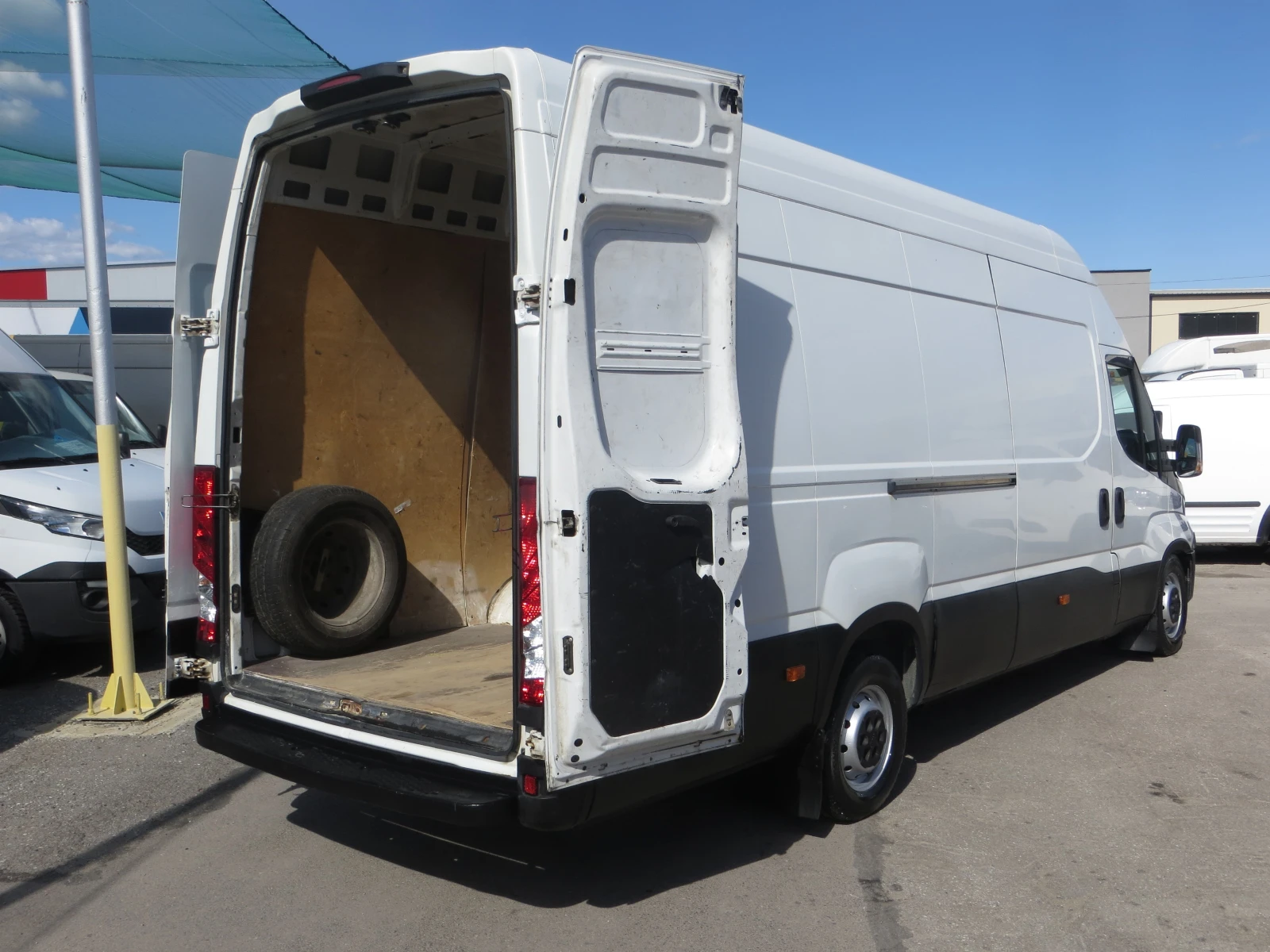 Iveco Daily 35S14N  | Mobile.bg   17