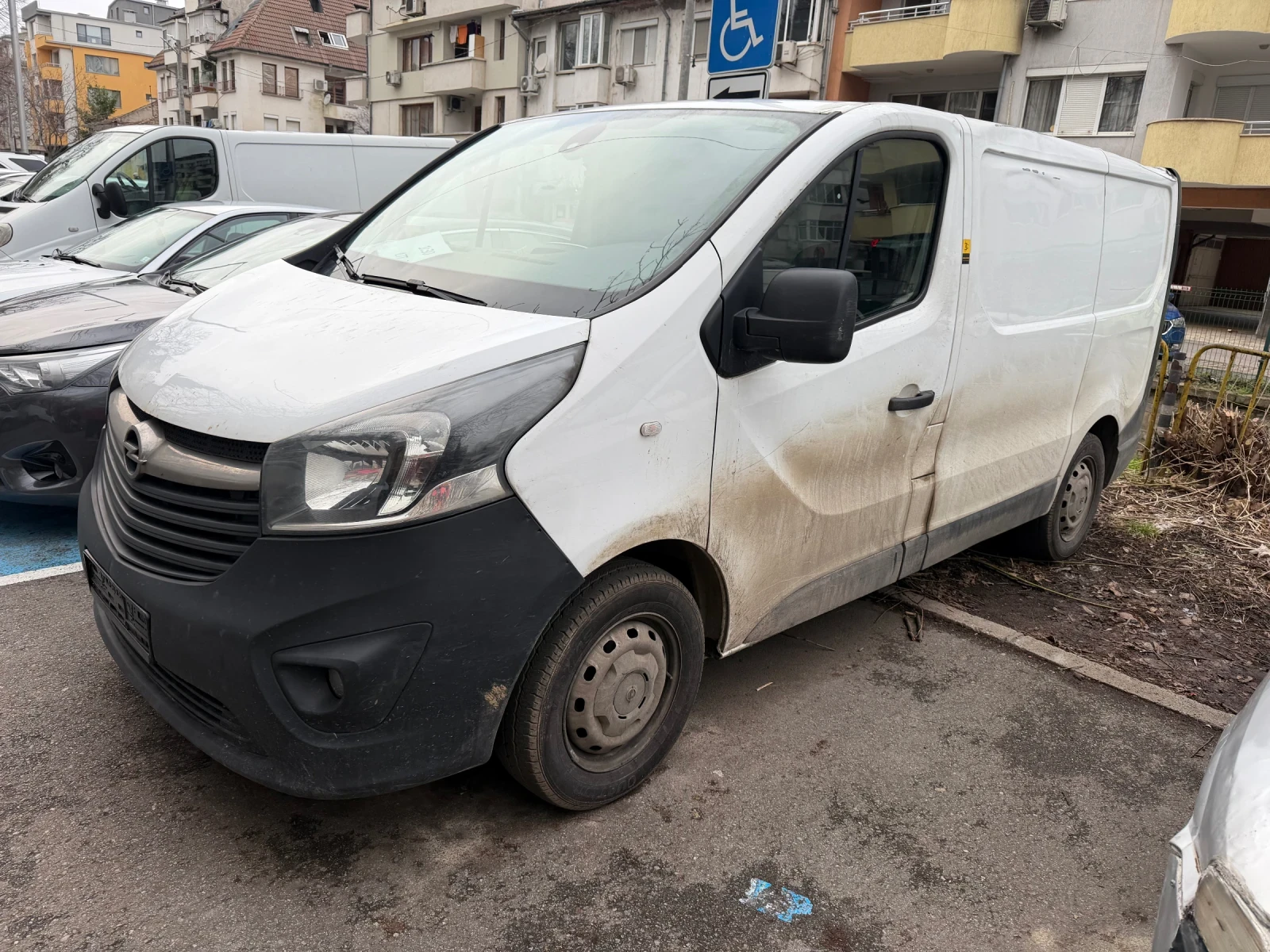 Opel Vivaro  - изображение 3
