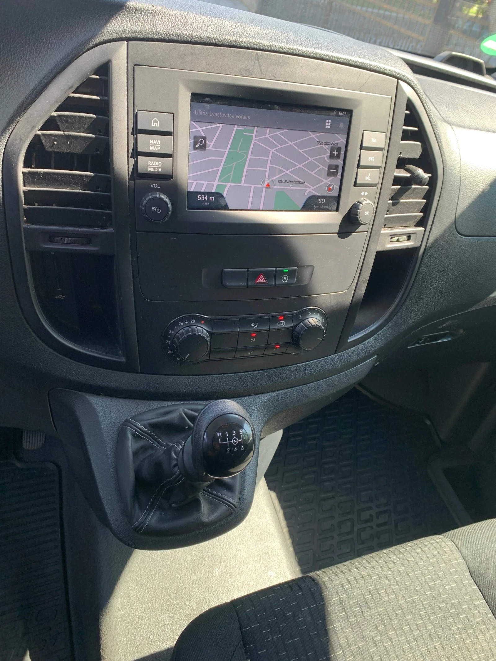 Mercedes-Benz Vito 114, снимка 8 - Бусове и автобуси - 55511206