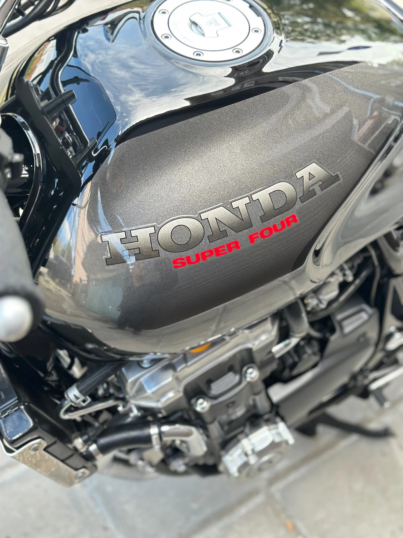 Honda Cb 1000 F на 18 хил км внос от Швейцария, снимка 6 - Мотоциклети и мототехника - 56180745