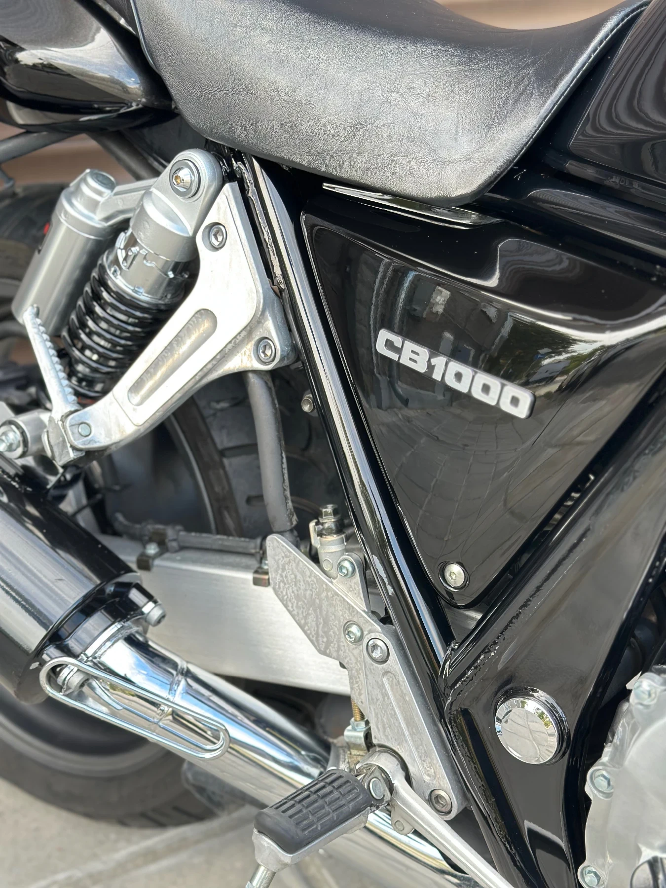 Honda Cb 1000 F на 18 хил км внос от Швейцария, снимка 8 - Мотоциклети и мототехника - 56180745