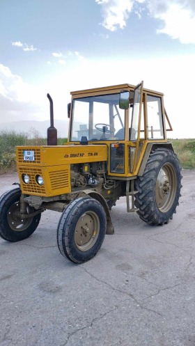 Трактор Болгар TK-80, снимка 4 - Селскостопанска техника - 45240899