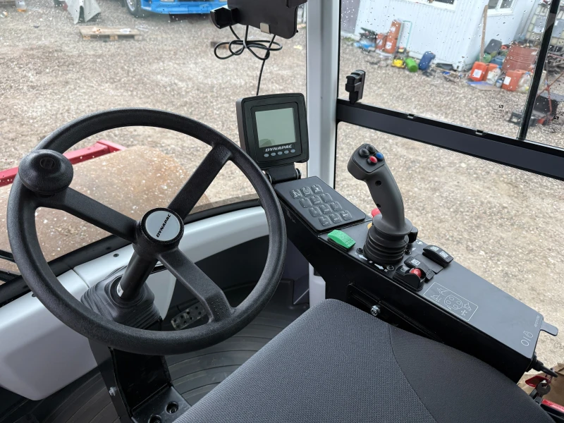 Валяк Dynapac CA1500D - ФАБРИЧНО НОВ, снимка 14 - Индустриална техника - 52671608