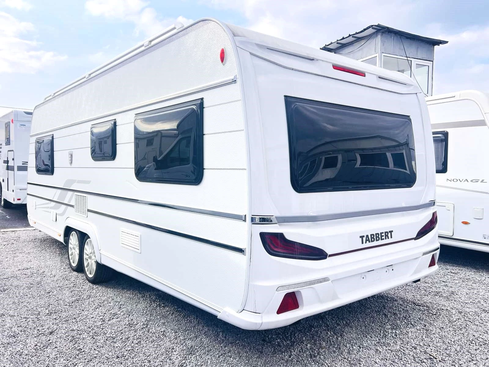 Каравана Tabbert Bellini