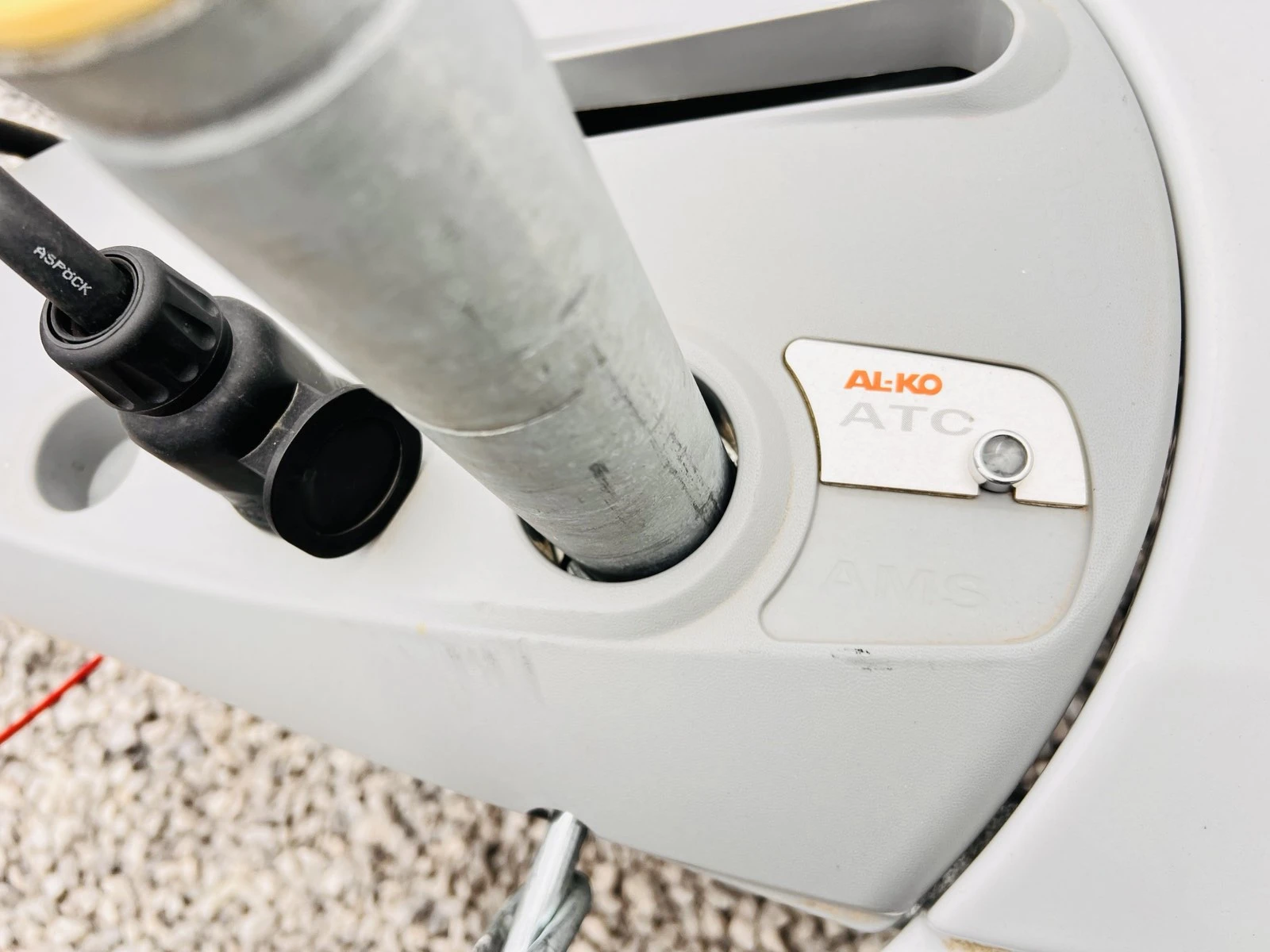 Каравана Tabbert Bellini, снимка 6 - Каравани и кемпери - 53892434