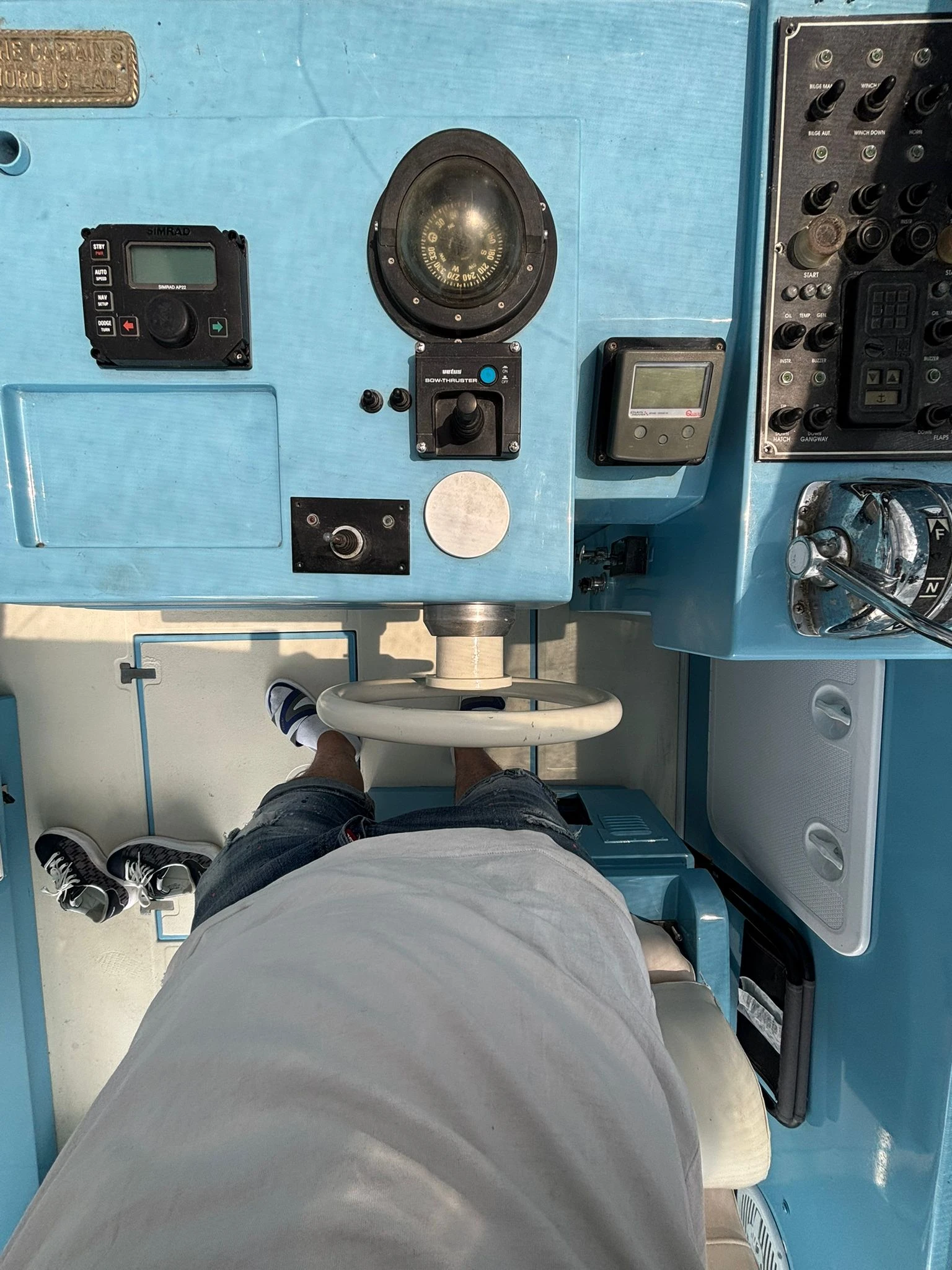   Pershing 33 | Mobile.bg   17