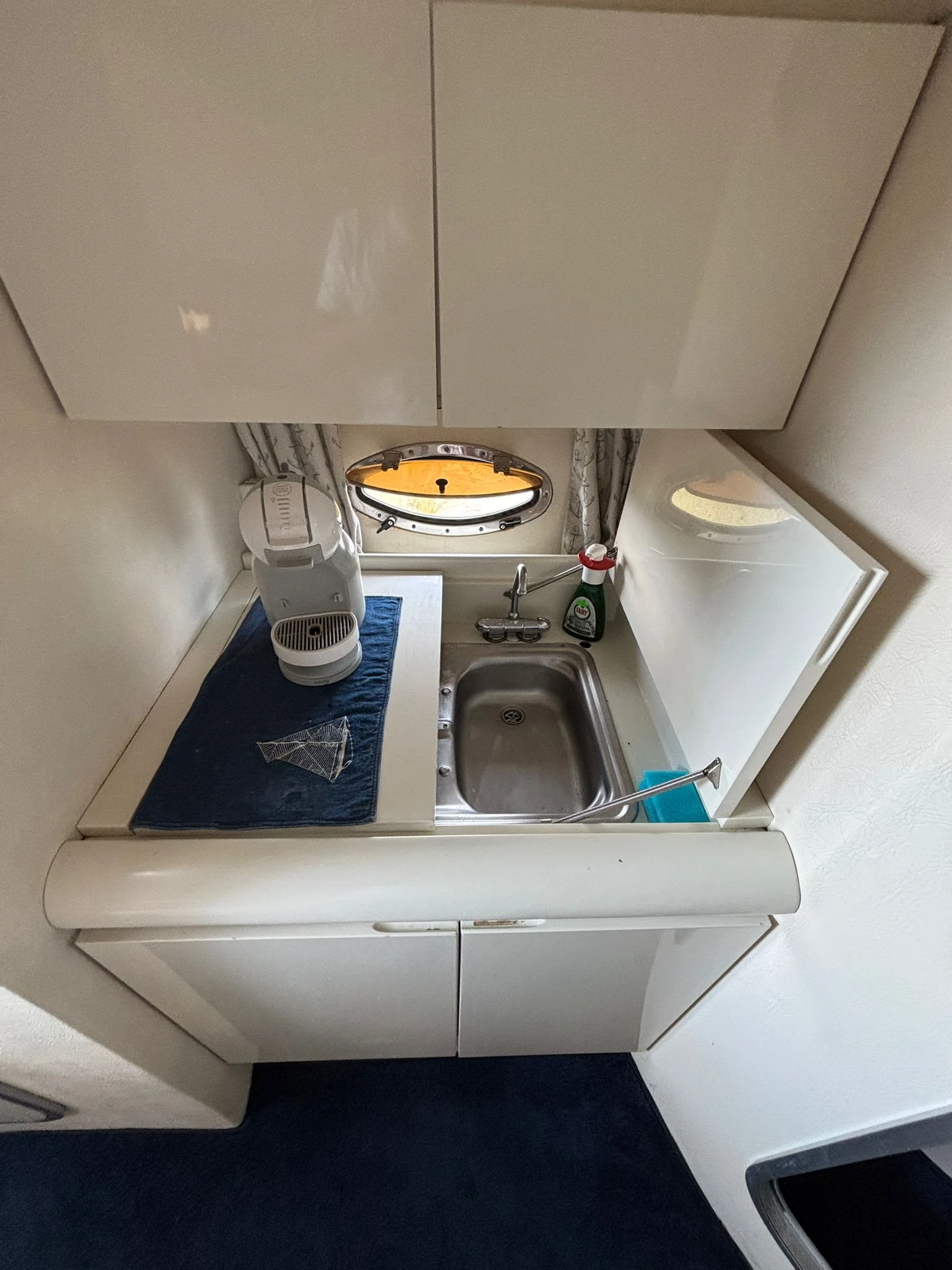   Pershing 33 | Mobile.bg   11