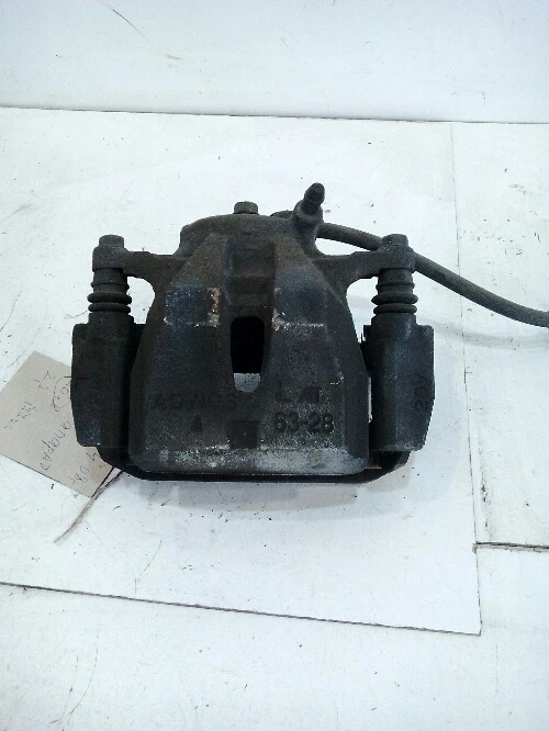 Спирачен апарат преден ляв Тойота Рав4 (4)