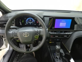 Toyota Camry * HYBRID SE UPGRADE * AWD * CARFAX * , снимка 8