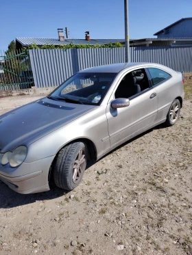 Обява за продажба на Mercedes-Benz C 220 Купе ~3 500 лв. - изображение 1