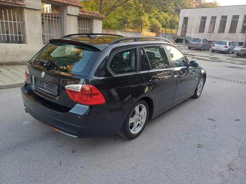 BMW 318, снимка 6 - Автомобили и джипове - 47512292