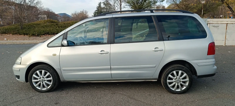 VW Sharan 1.9TDI, снимка 6 - Автомобили и джипове - 48042612