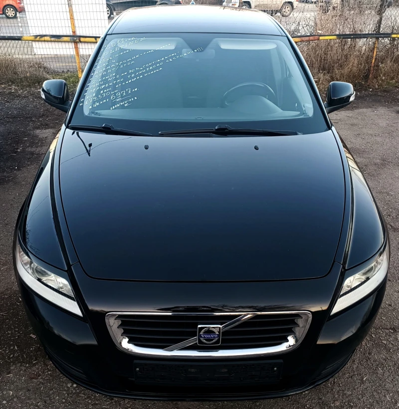 Volvo V40 1.6D4/platinum, снимка 2 - Автомобили и джипове - 48799438