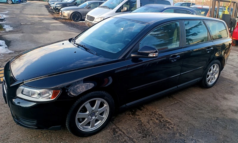 Volvo V50 1.6D4/platinum, снимка 2 - Автомобили и джипове - 48799438