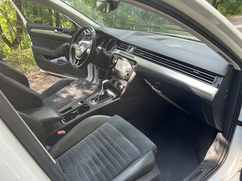 VW Passat 2.0TDI 190 4MOTION, снимка 13 - Автомобили и джипове - 50577088