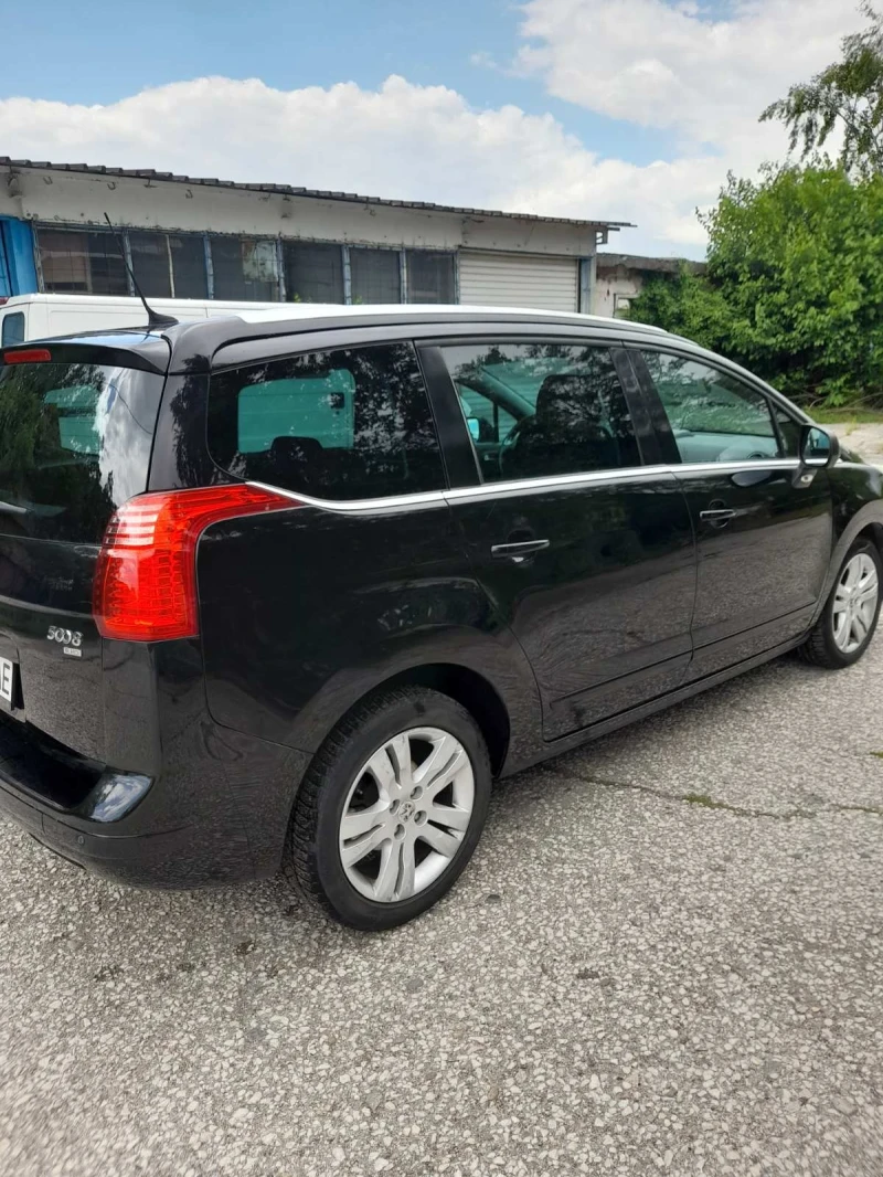 Peugeot 5008, снимка 15 - Автомобили и джипове - 50579179