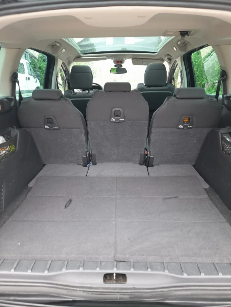 Peugeot 5008, снимка 5 - Автомобили и джипове - 50579179