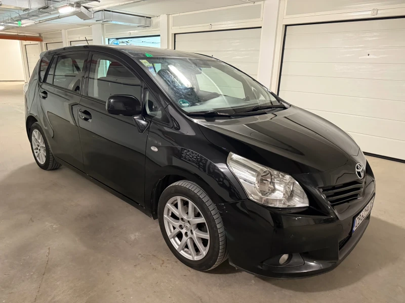 Toyota Verso Toyota Verso 2.0d 124ps , снимка 2 - Автомобили и джипове - 51949446