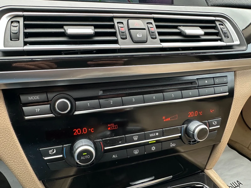 BMW 730 3.0d 245 к.с., снимка 13 - Автомобили и джипове - 52210934