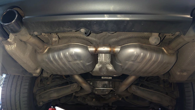 BMW 335 D, M57, M-PACK, DISTRONIC, СТОКОВ, снимка 16 - Автомобили и джипове - 52226657